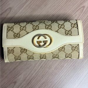 Gucci Beige GG Canvas Continental Wallet with Gold Double G
